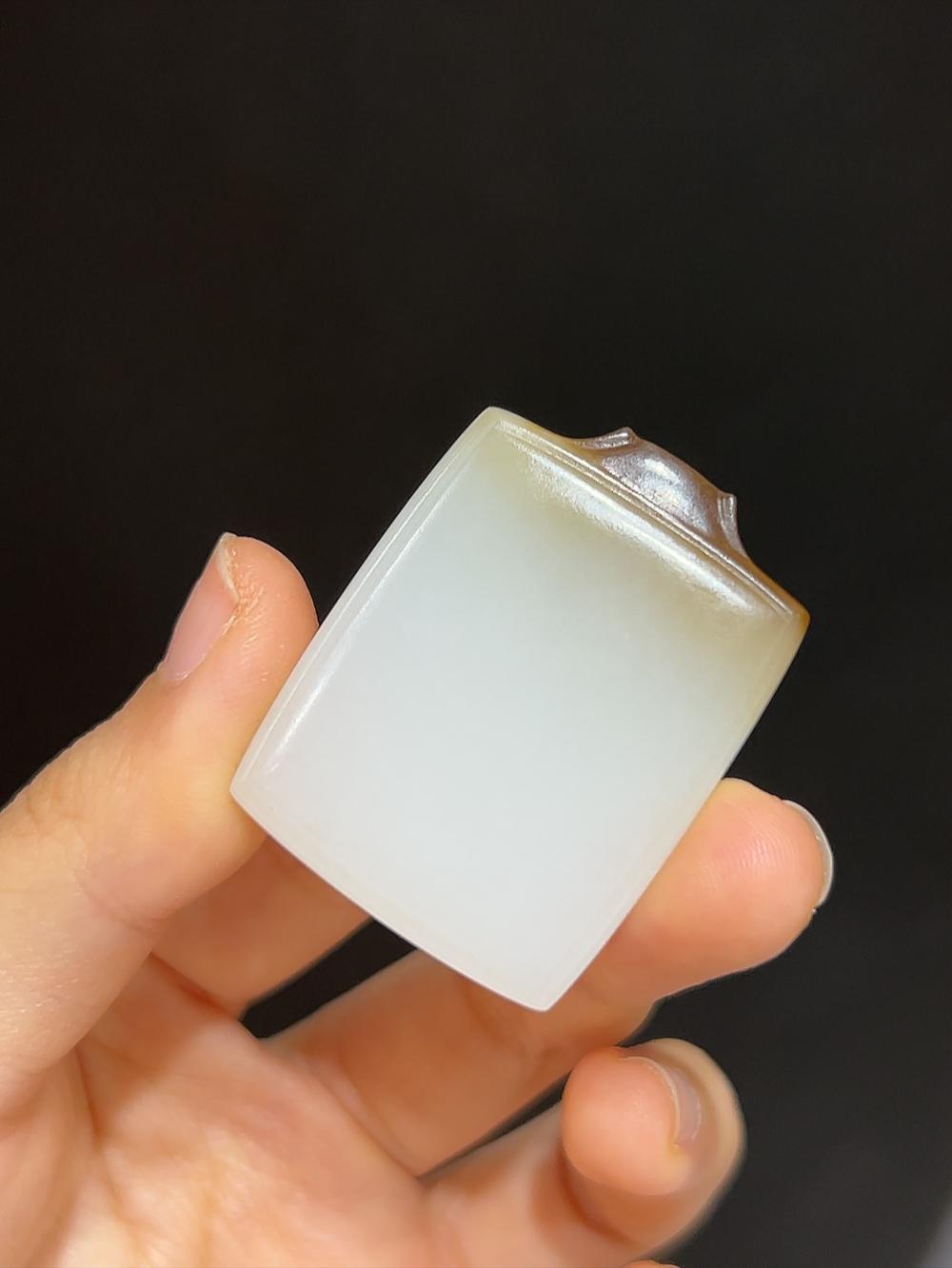 和田玉且末料平安无事牌(19.0g)