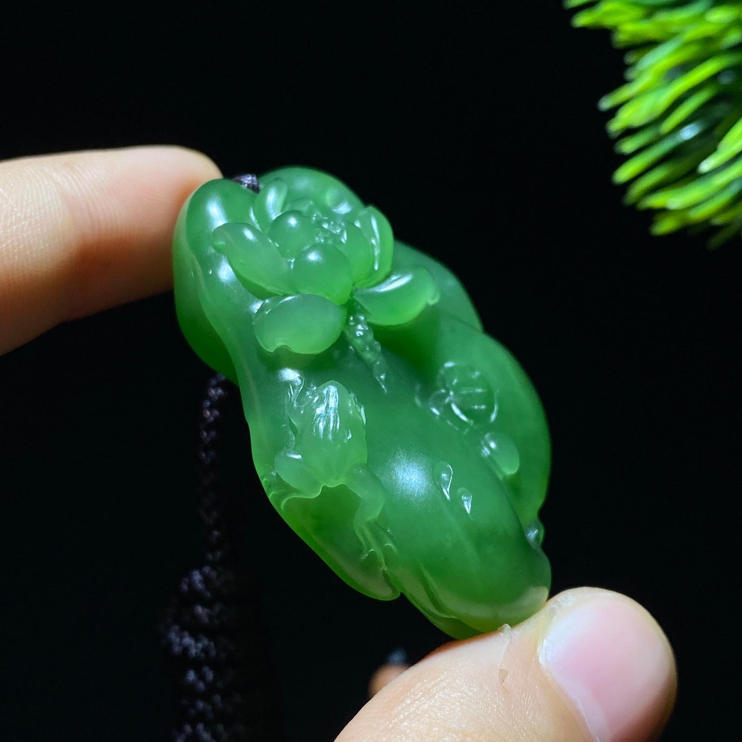 和田玉碧玉花开富贵挂件(21.6g)