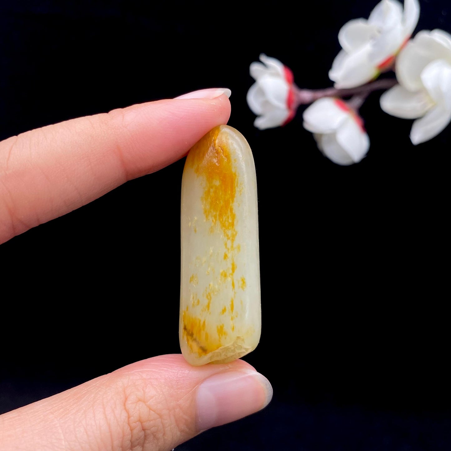 和田玉洒金皮籽料原石(20.4g)