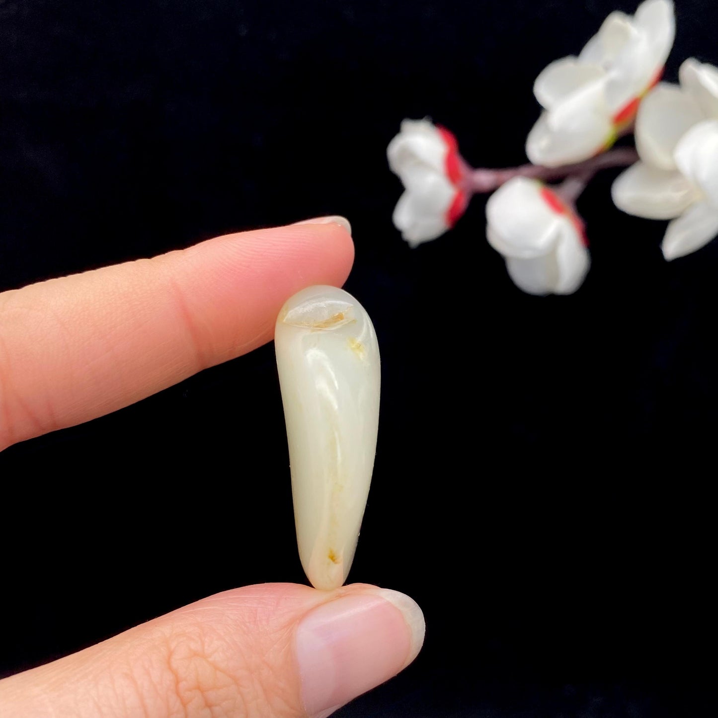 和田玉黄皮籽料原石(15.2g)