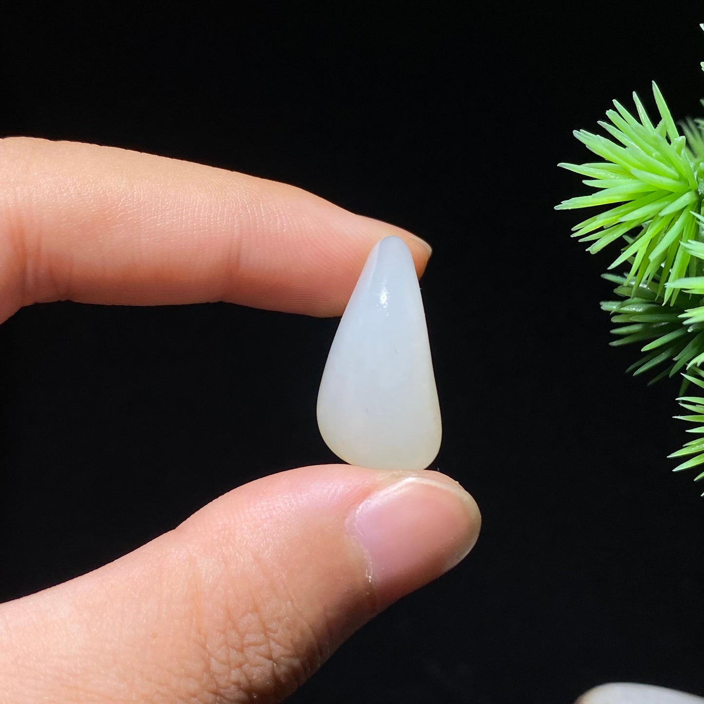 和田玉白玉洒金皮籽料原石(6g)