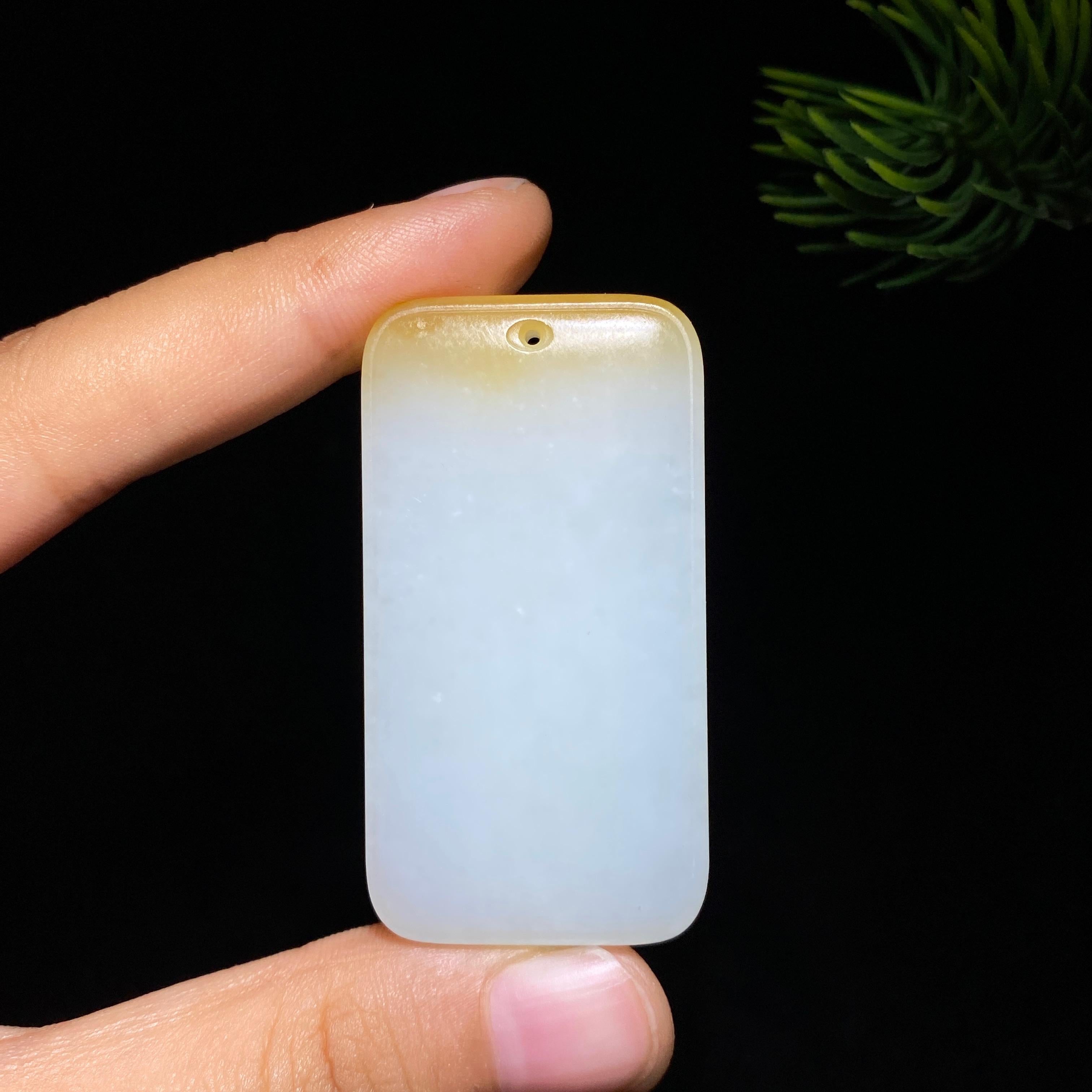 和田玉糖白玉无事牌(36.3g)