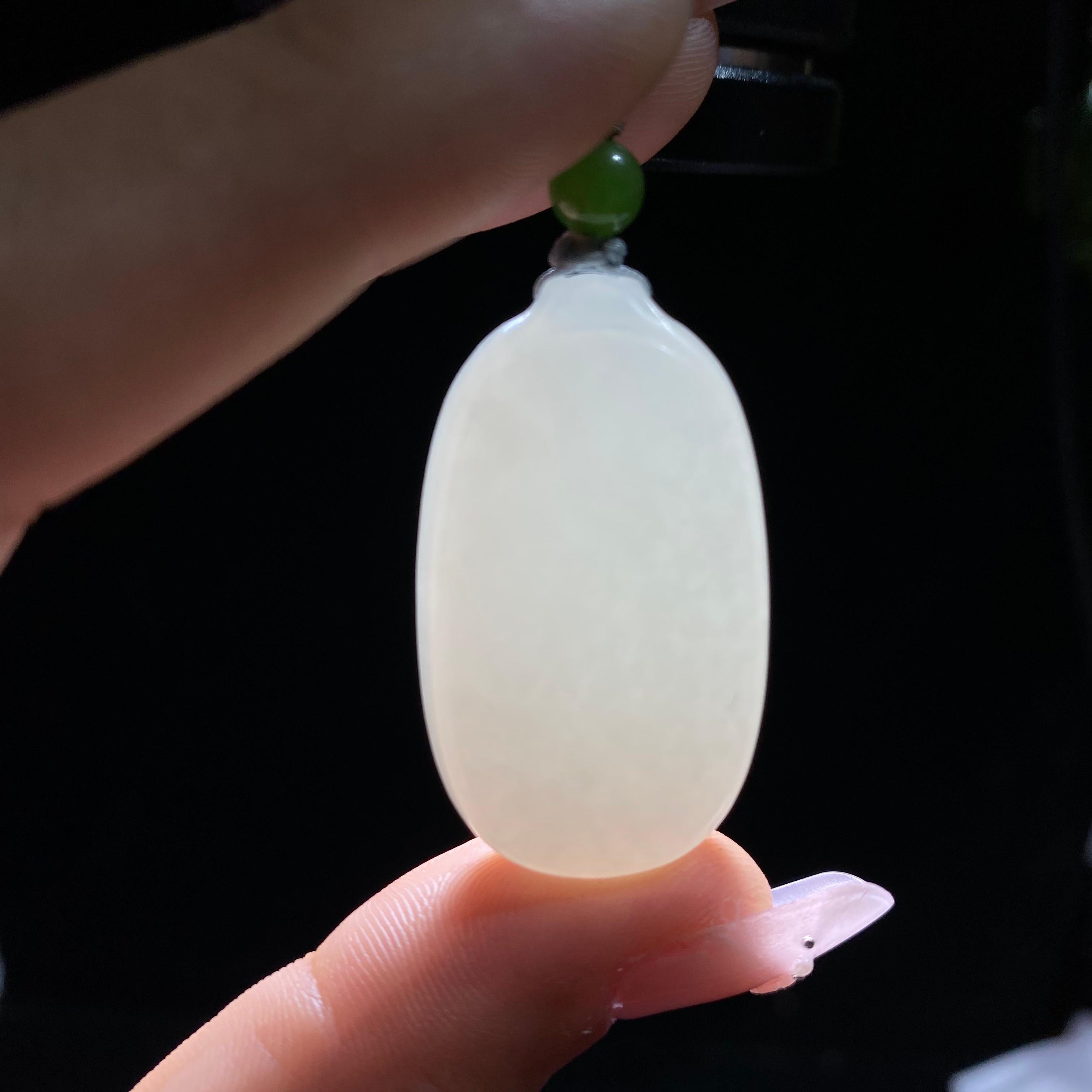 【超值推荐】和田玉羊脂白玉无事牌(20.8g)