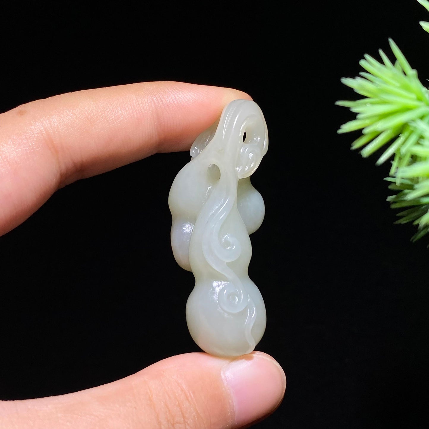 和田玉籽料葫芦挂件(14.8g)