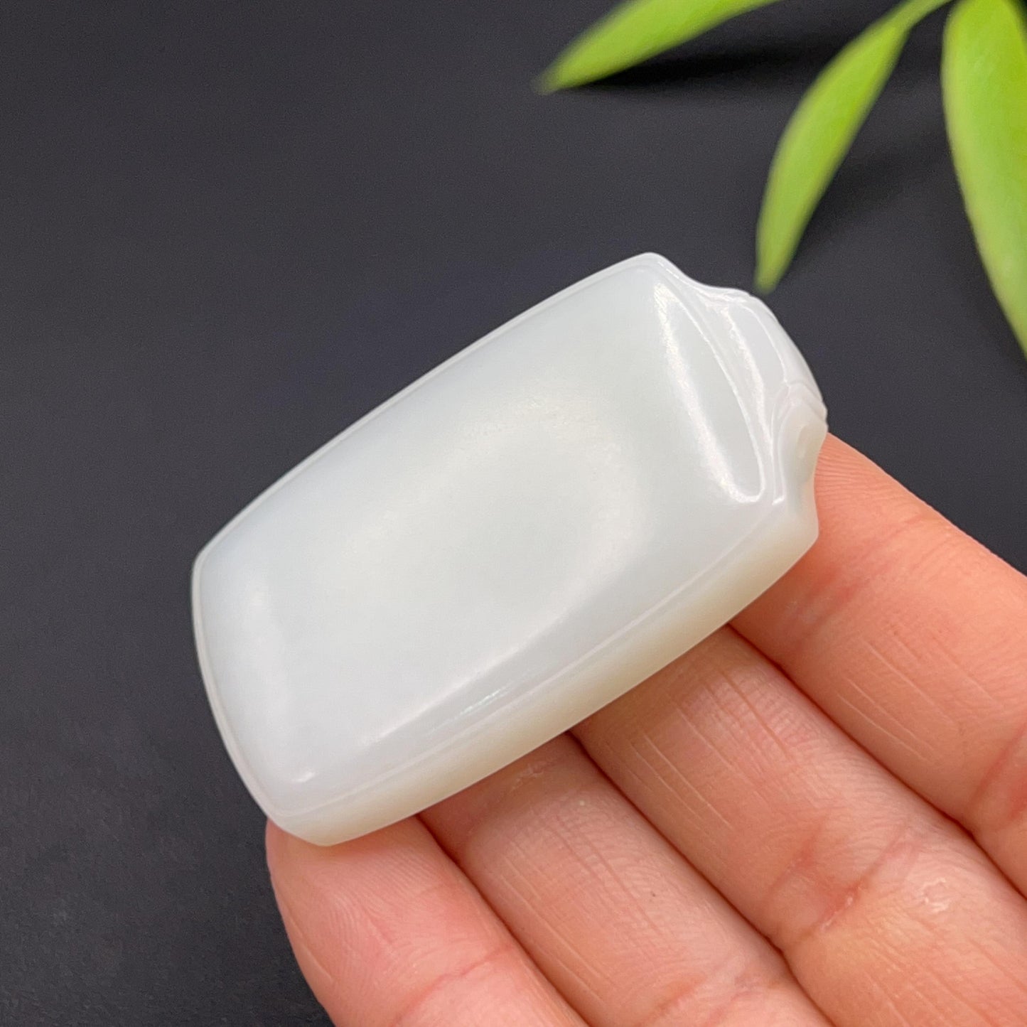 和田玉羊脂白玉平安无事牌玉牌(33.44g)
