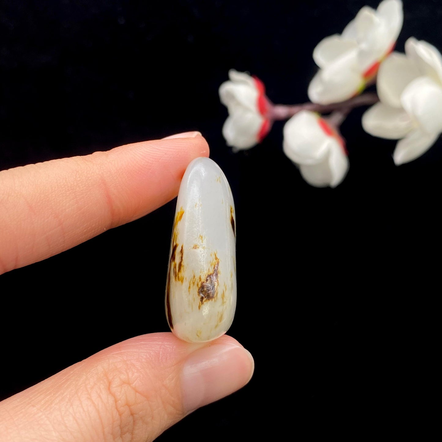 和田玉黄皮籽料原石(19.5g)