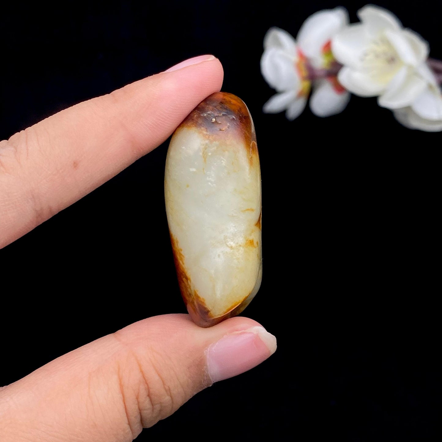 和田玉聚红皮籽料挂件(38.3g)