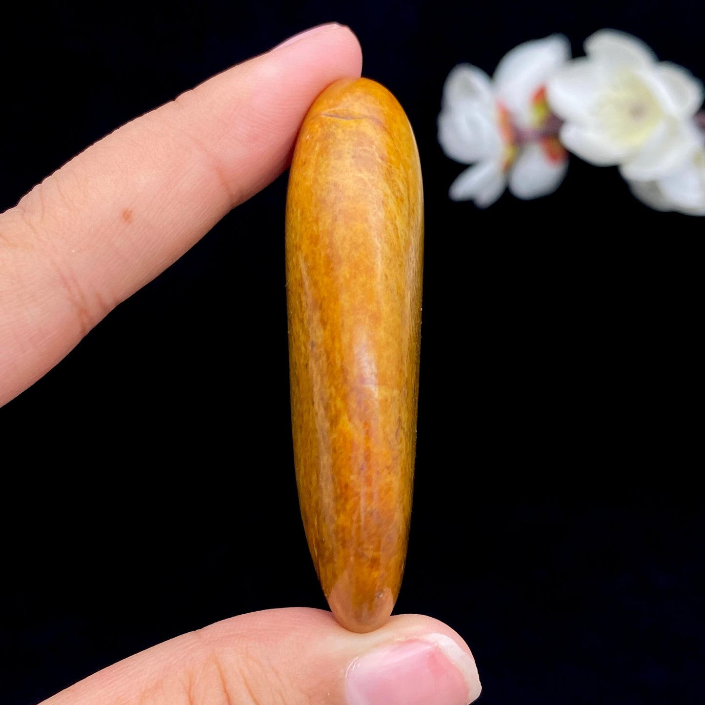 和田玉黄沁皮籽料原石(55.3g)