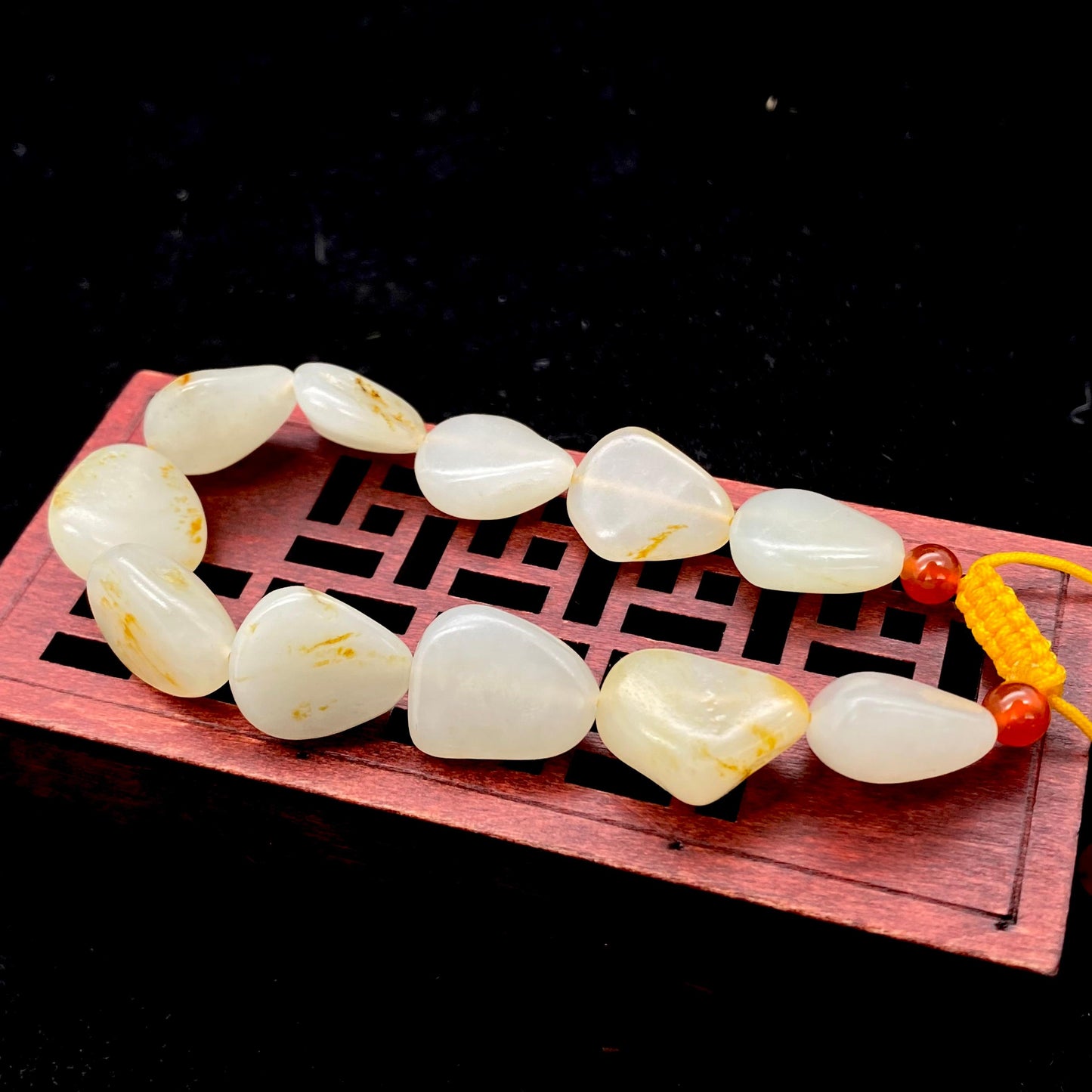 和田玉黄皮【精品手串】(24.6g)