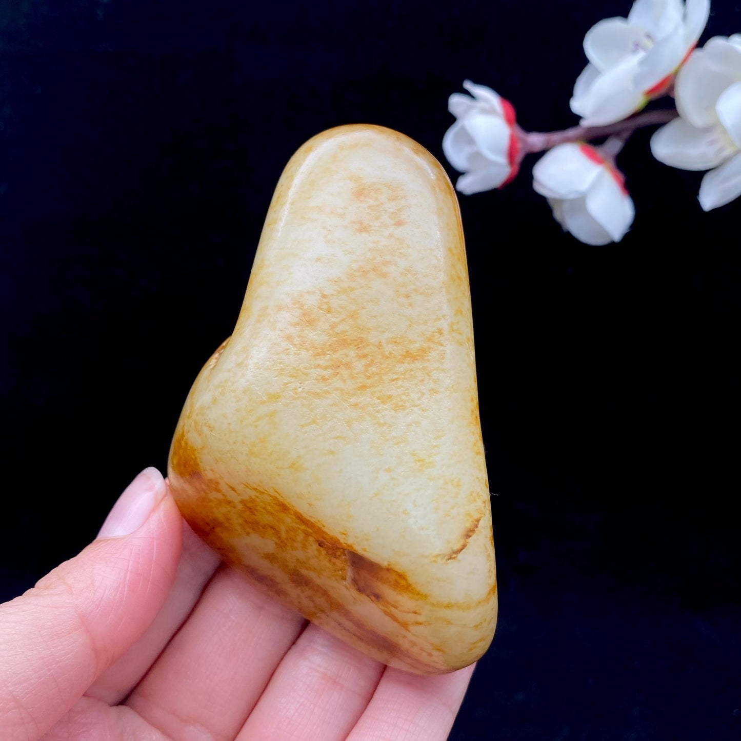 和田玉洒金皮籽料原石(207.4g)