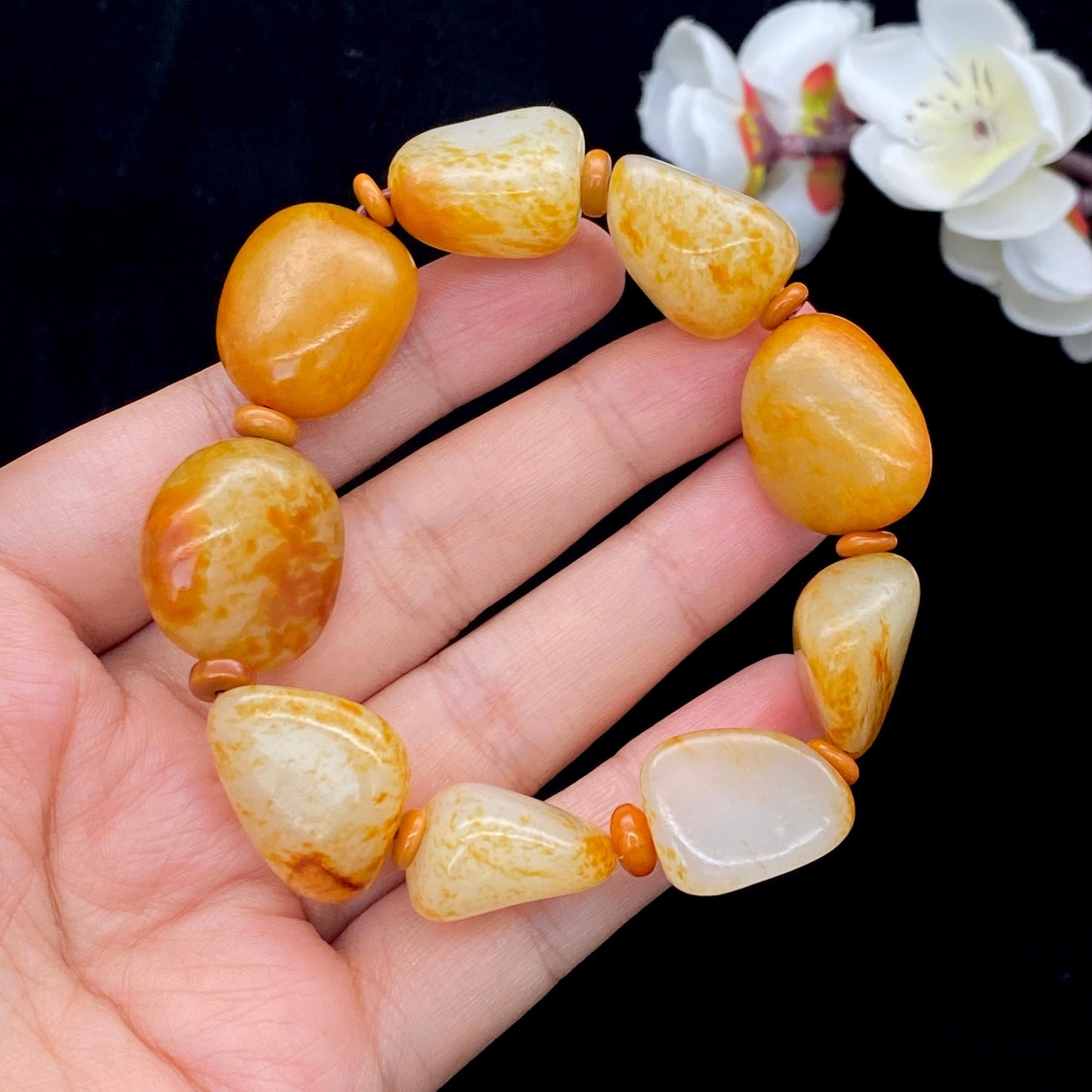 和田玉洒红皮【精品手串】(66.9g)