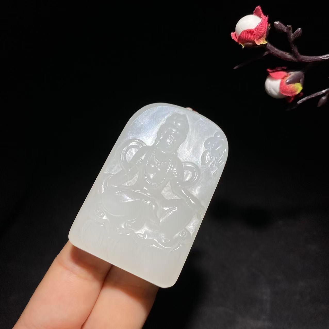和田冰底白玉观音挂件(61.9g)