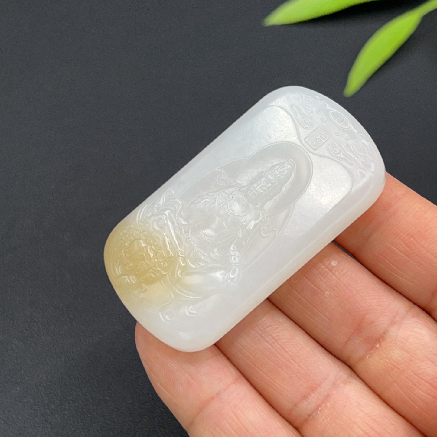 和田玉羊脂白玉文殊菩萨玉牌(28.0g)