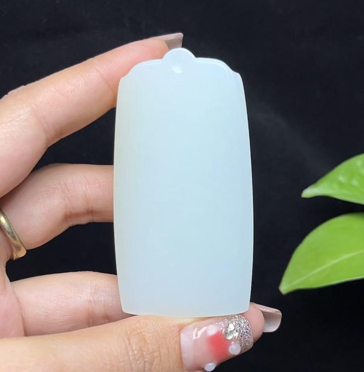 和田玉且末料羊脂玉平安无事牌(57.7g)