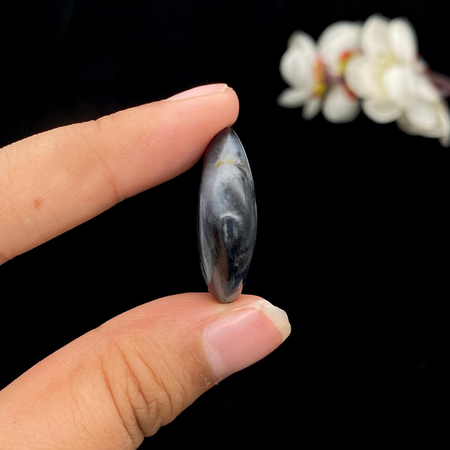和田玉青花籽料原石(10.2g)