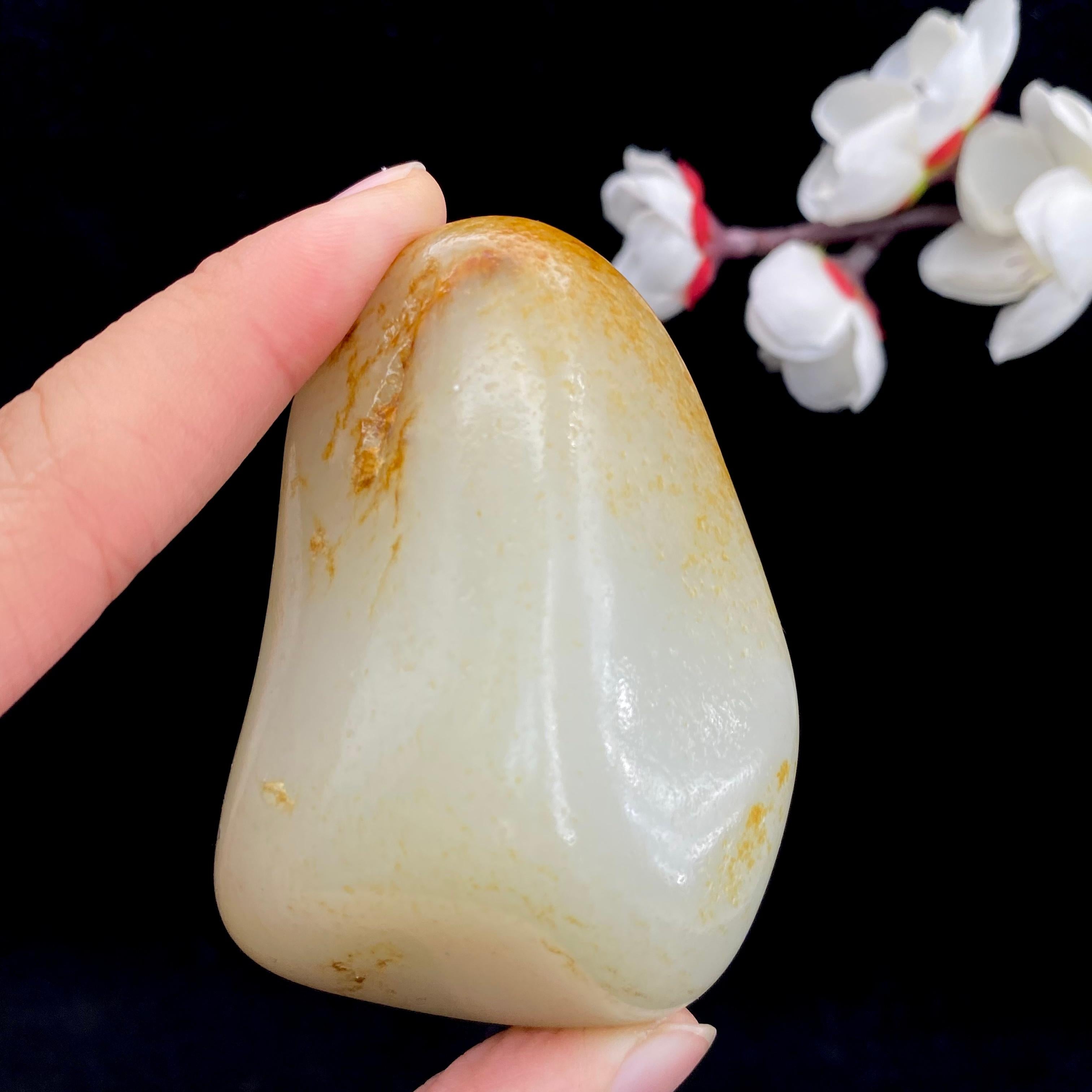 和田玉洒金皮籽料手把件(129.3g)