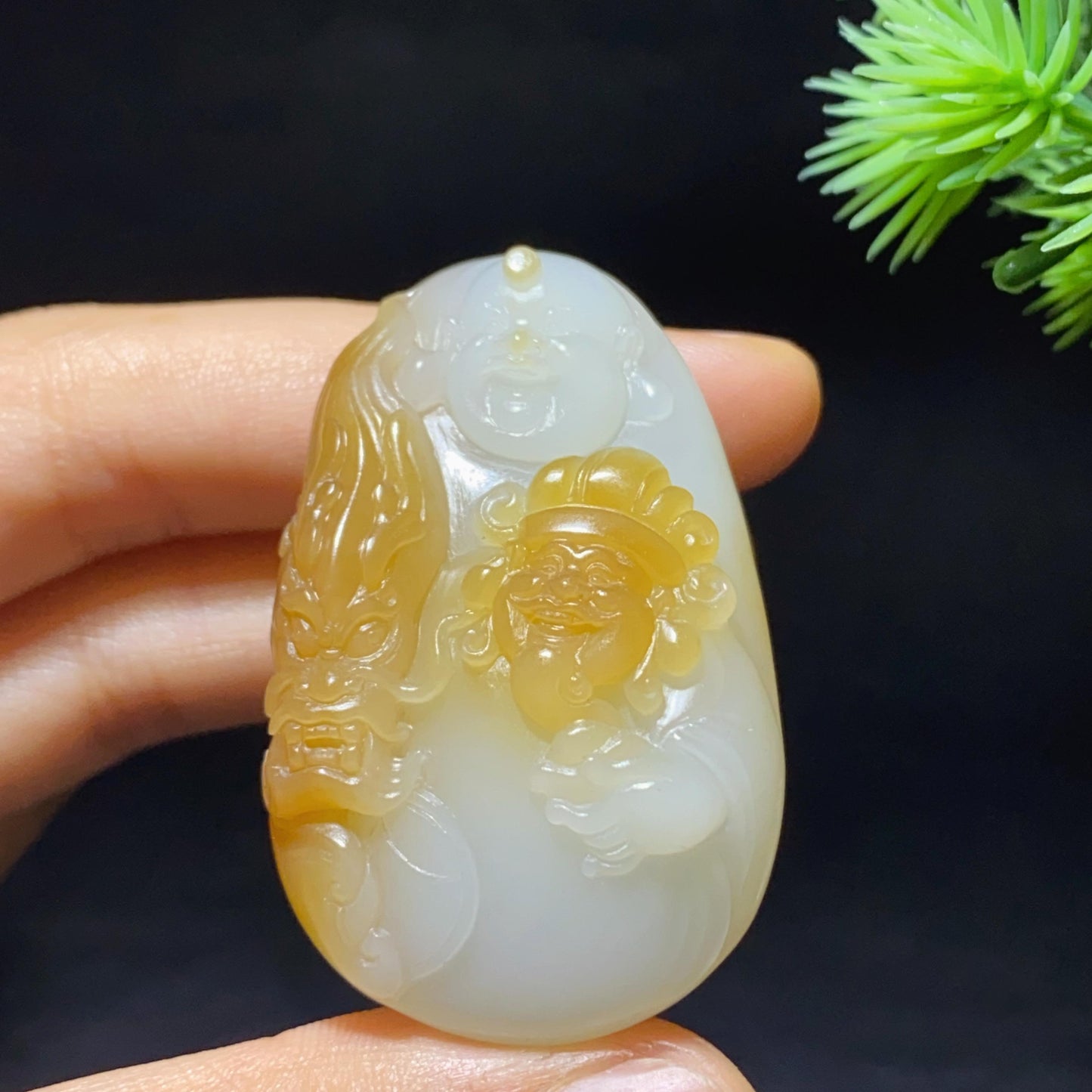 和田玉糖白财神挂件(32.6g)