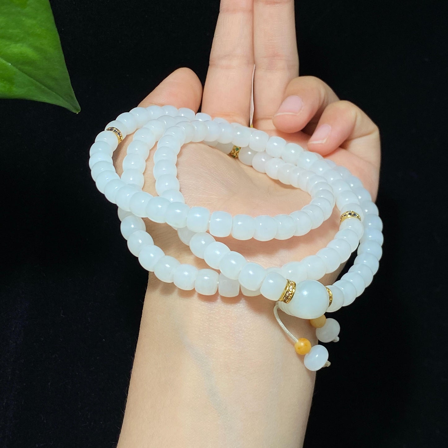 精品和田白玉108颗直切项链