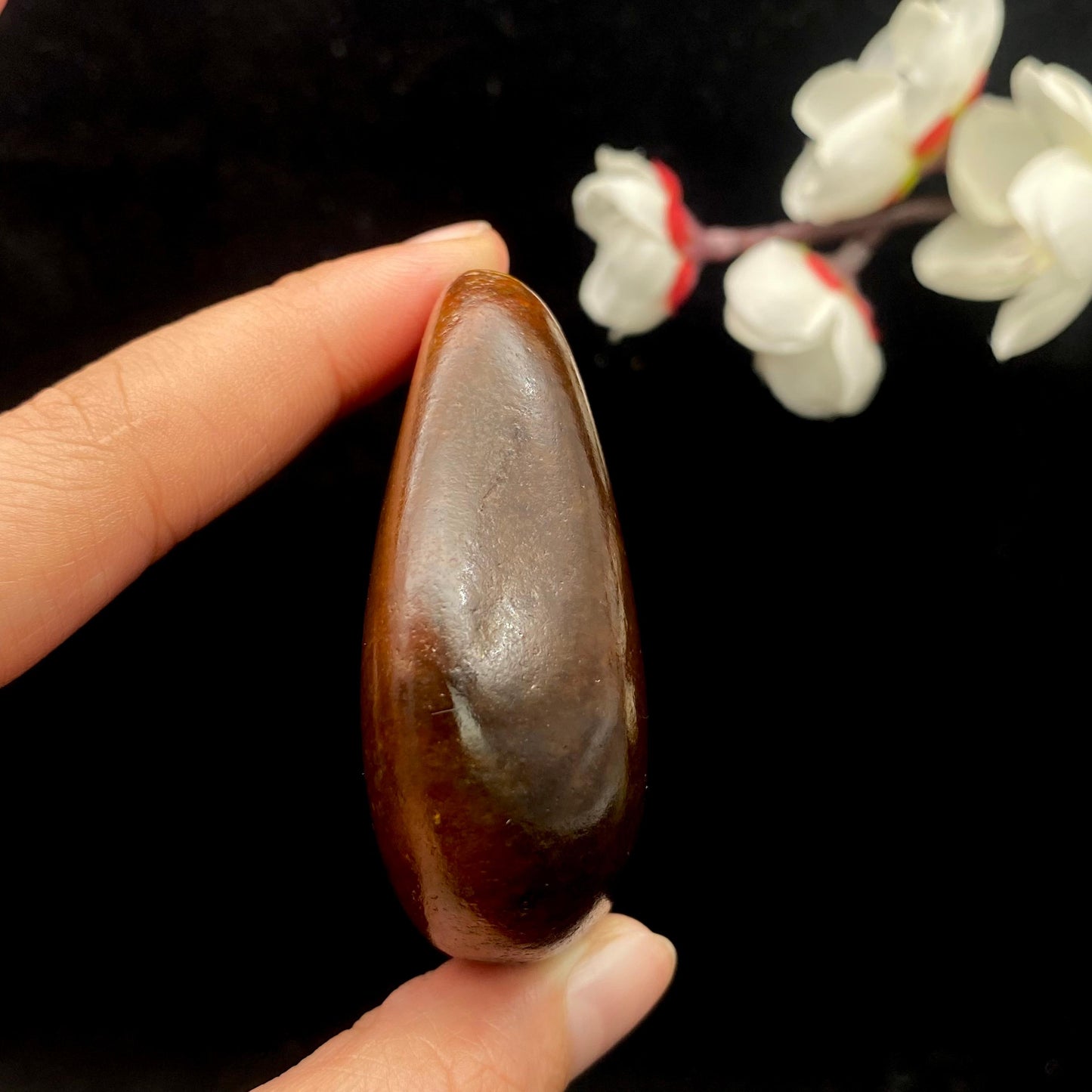 和田玉红沁皮籽料原石(99.3g)
