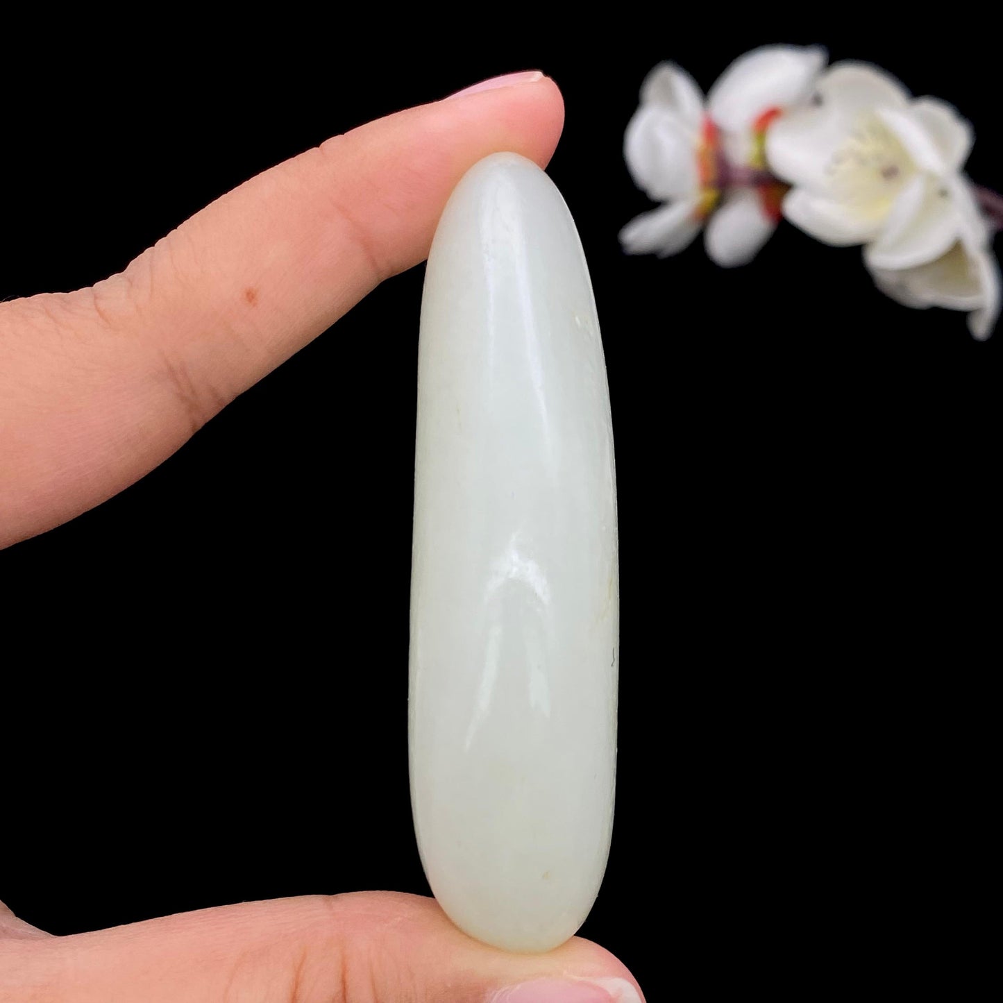 和田玉-白玉籽料原石,(86.2g)