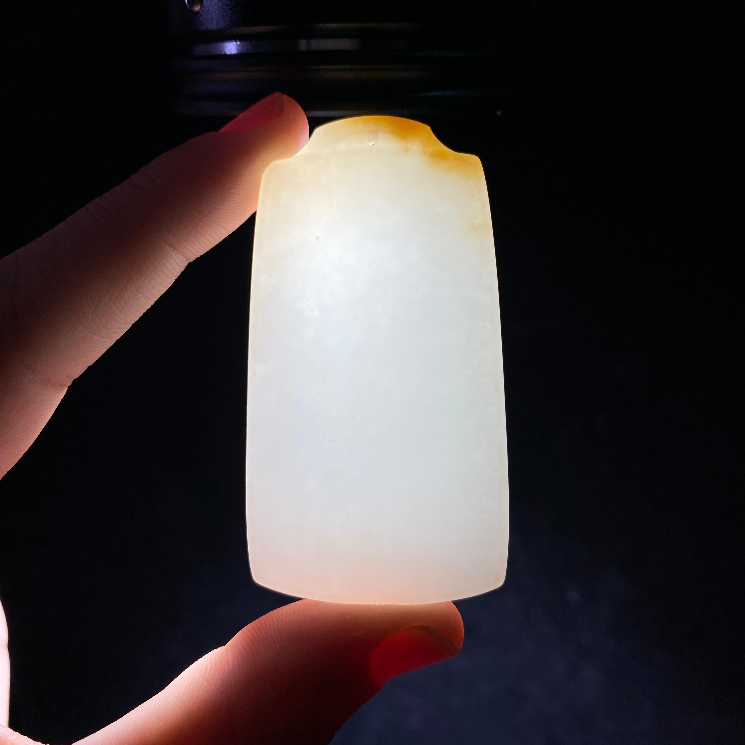 和田玉糖白无事牌(49.3g)