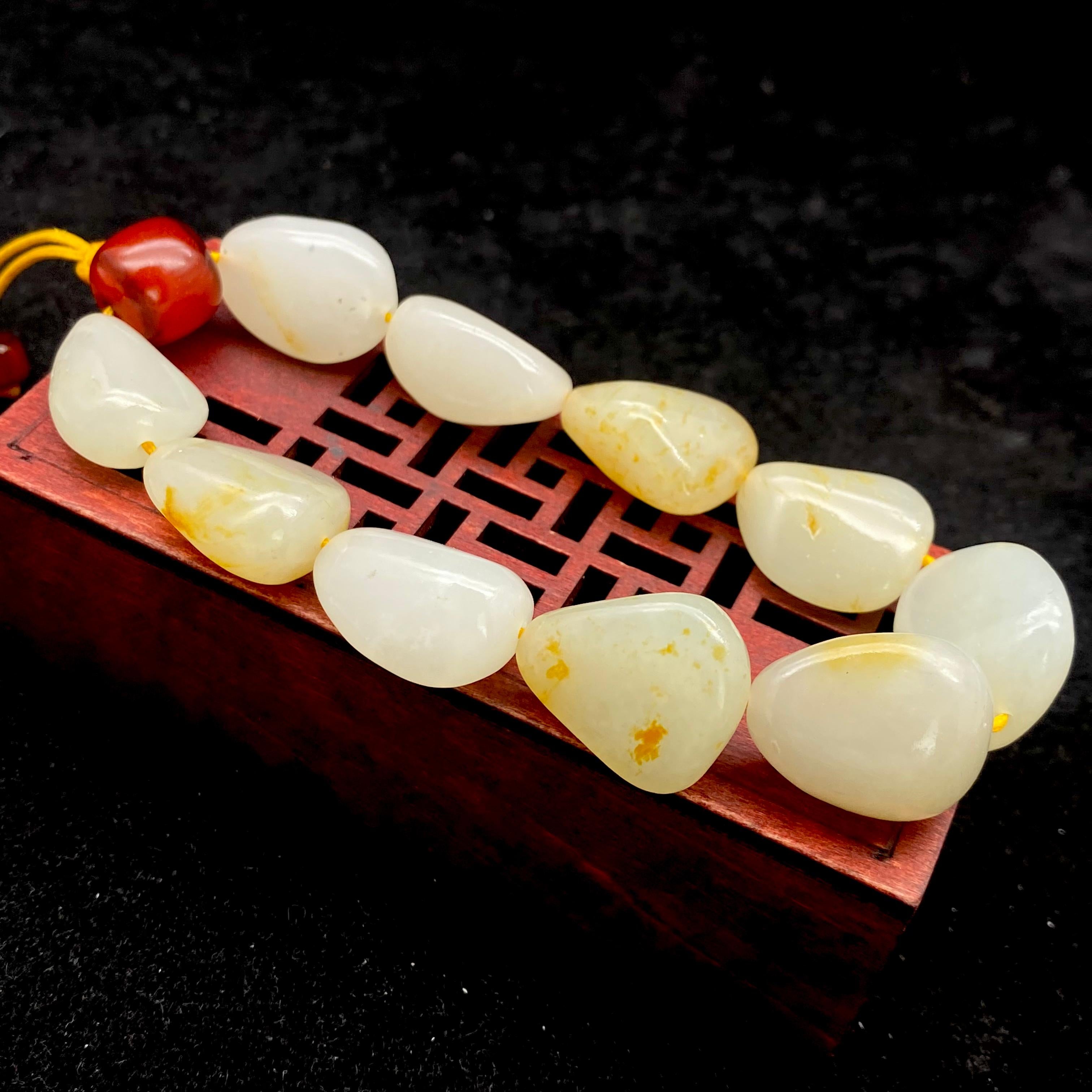 和田玉洒金皮【精品手串】(51.6g)