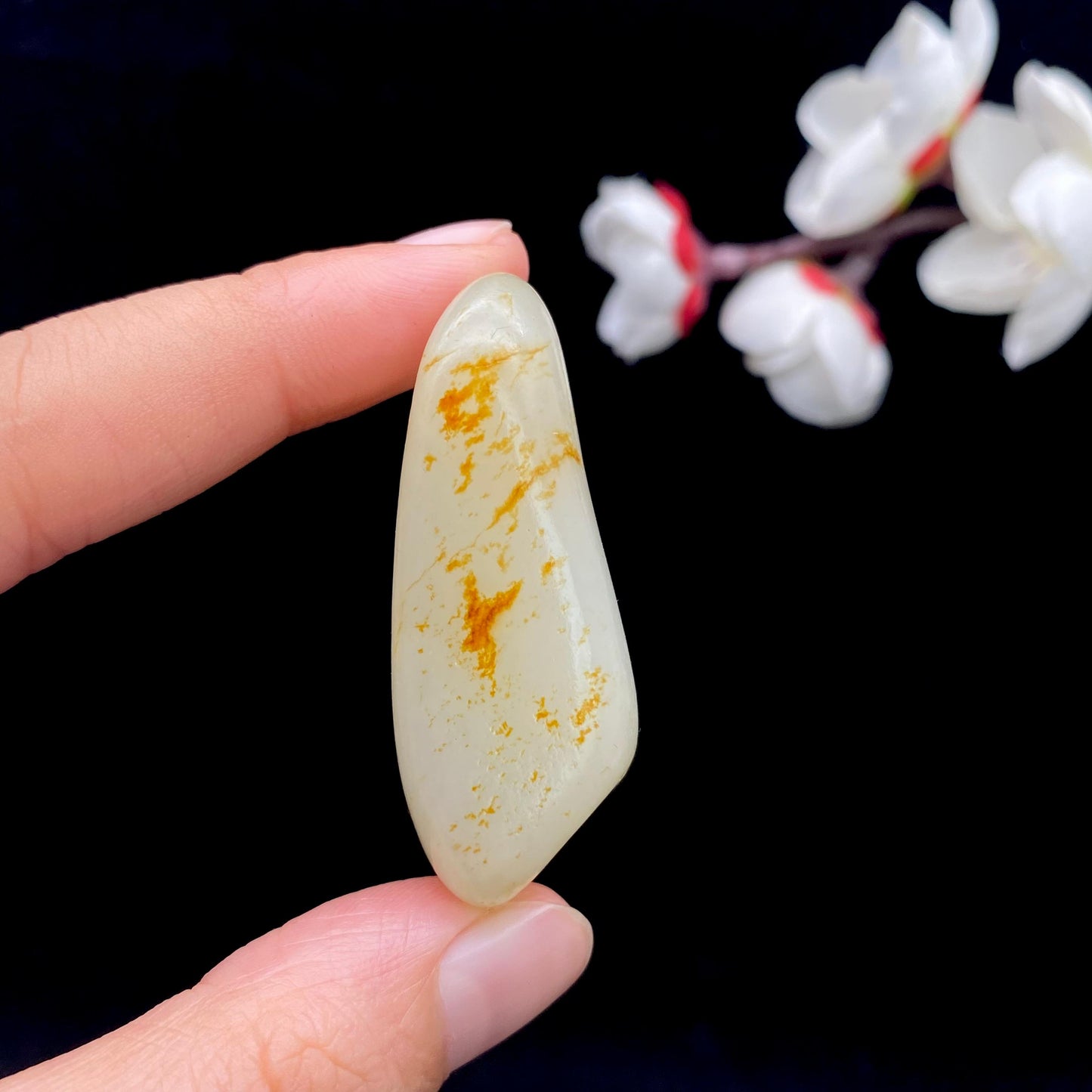 和田玉洒金皮籽料原石(34.5g)
