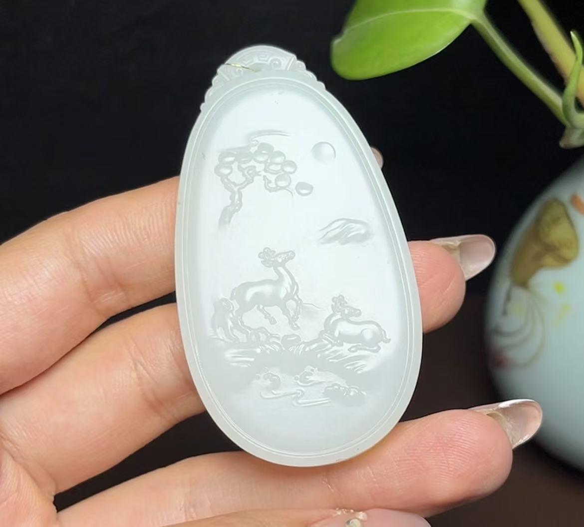 和田羊脂玉瑞鹿山水牌路路畅通(35.6g)