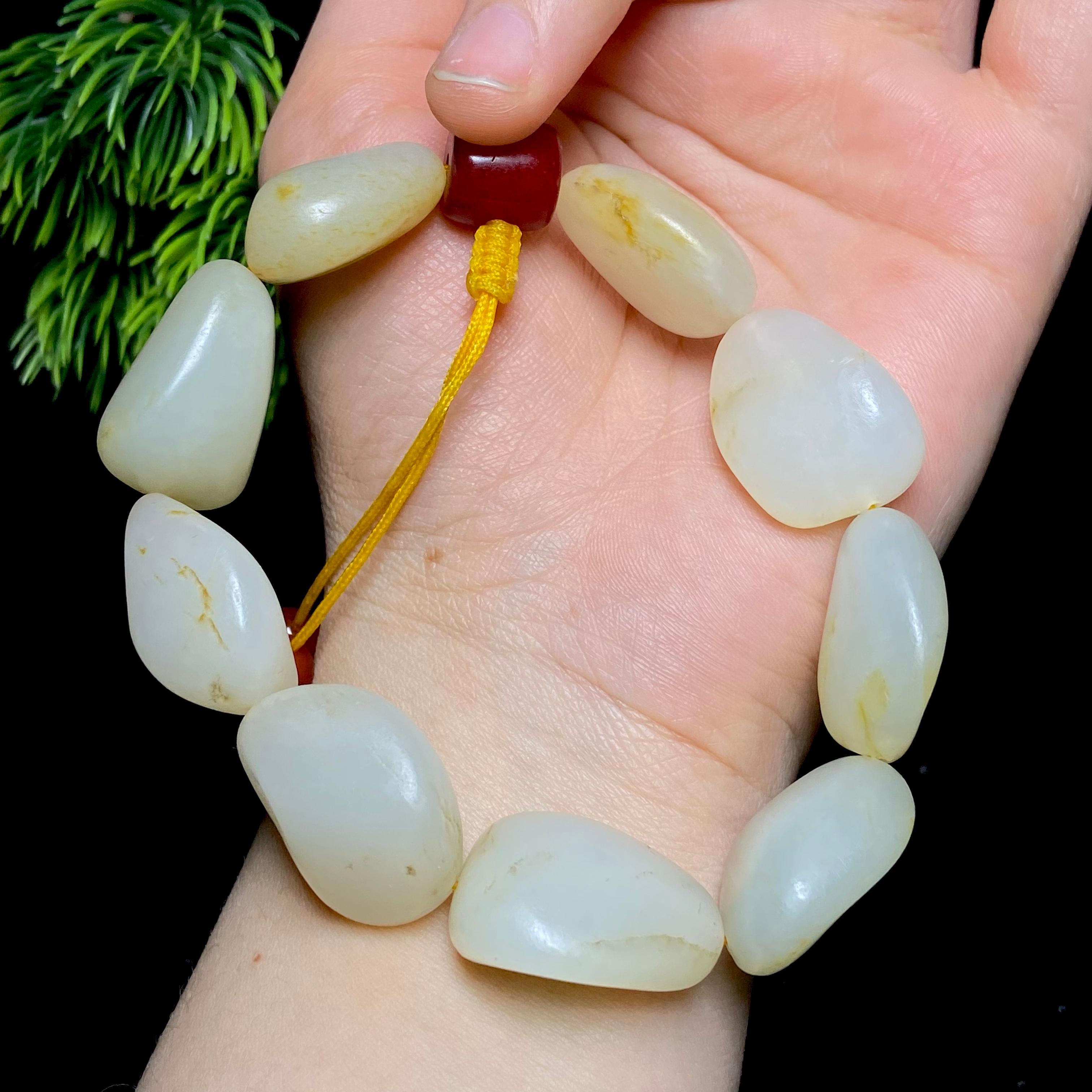 和田玉洒金皮籽料手串（82.58g）