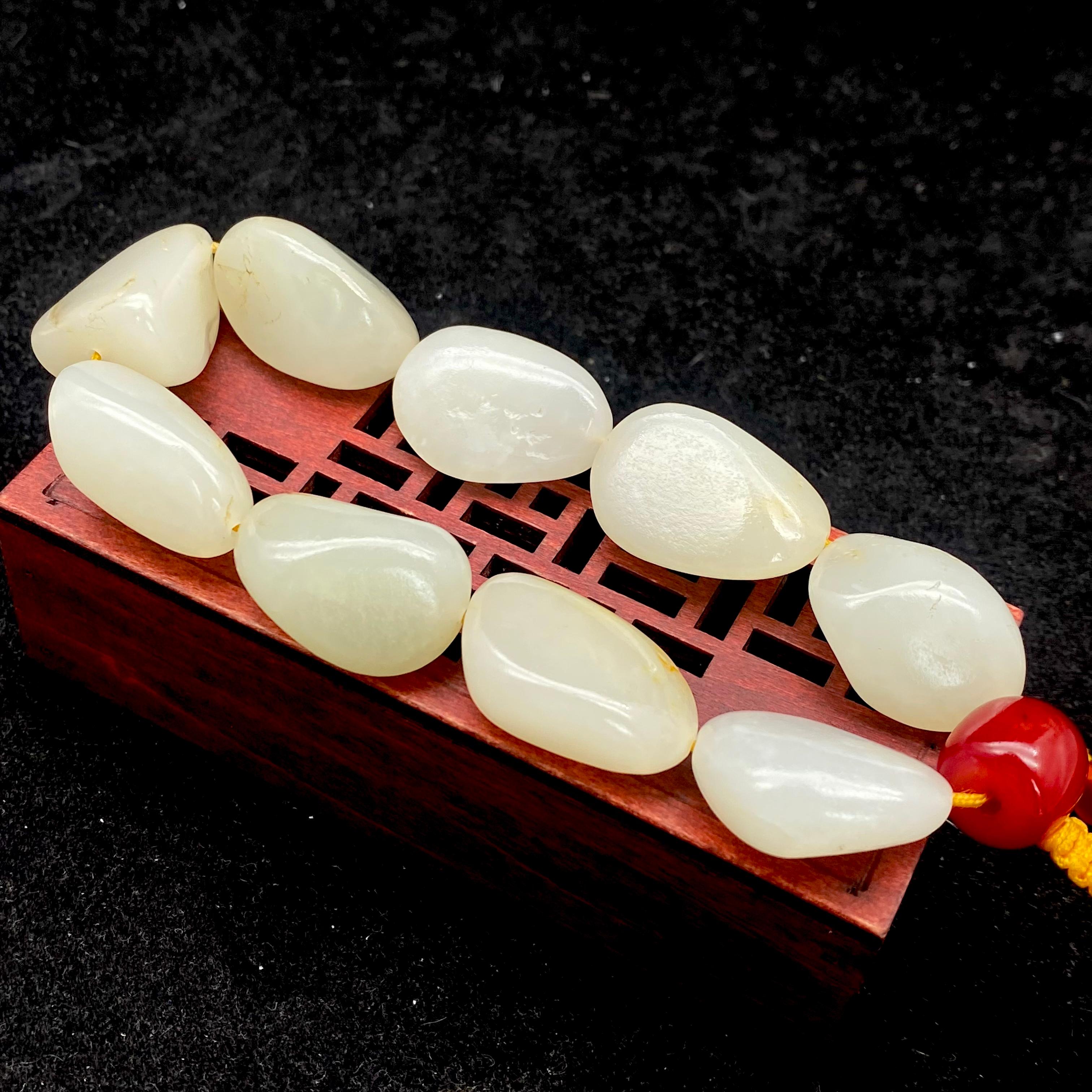 和田玉洒金皮【精品手串】（77.8g）