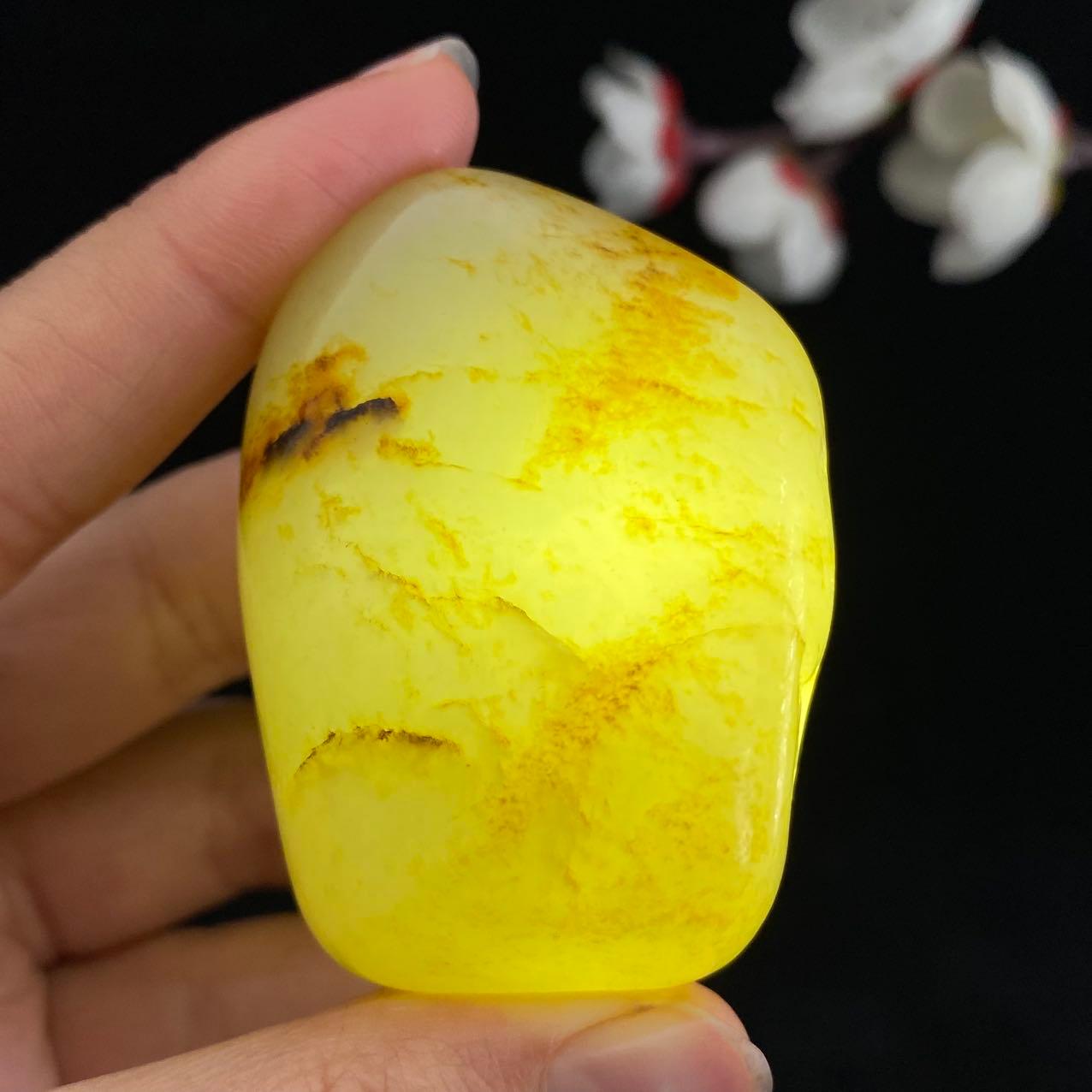 和田玉洒金皮籽料（71.6g）