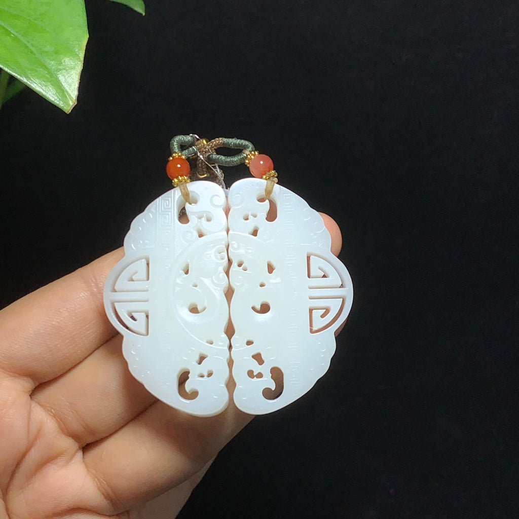 和田山料白玉龙凤对牌（42.2g）