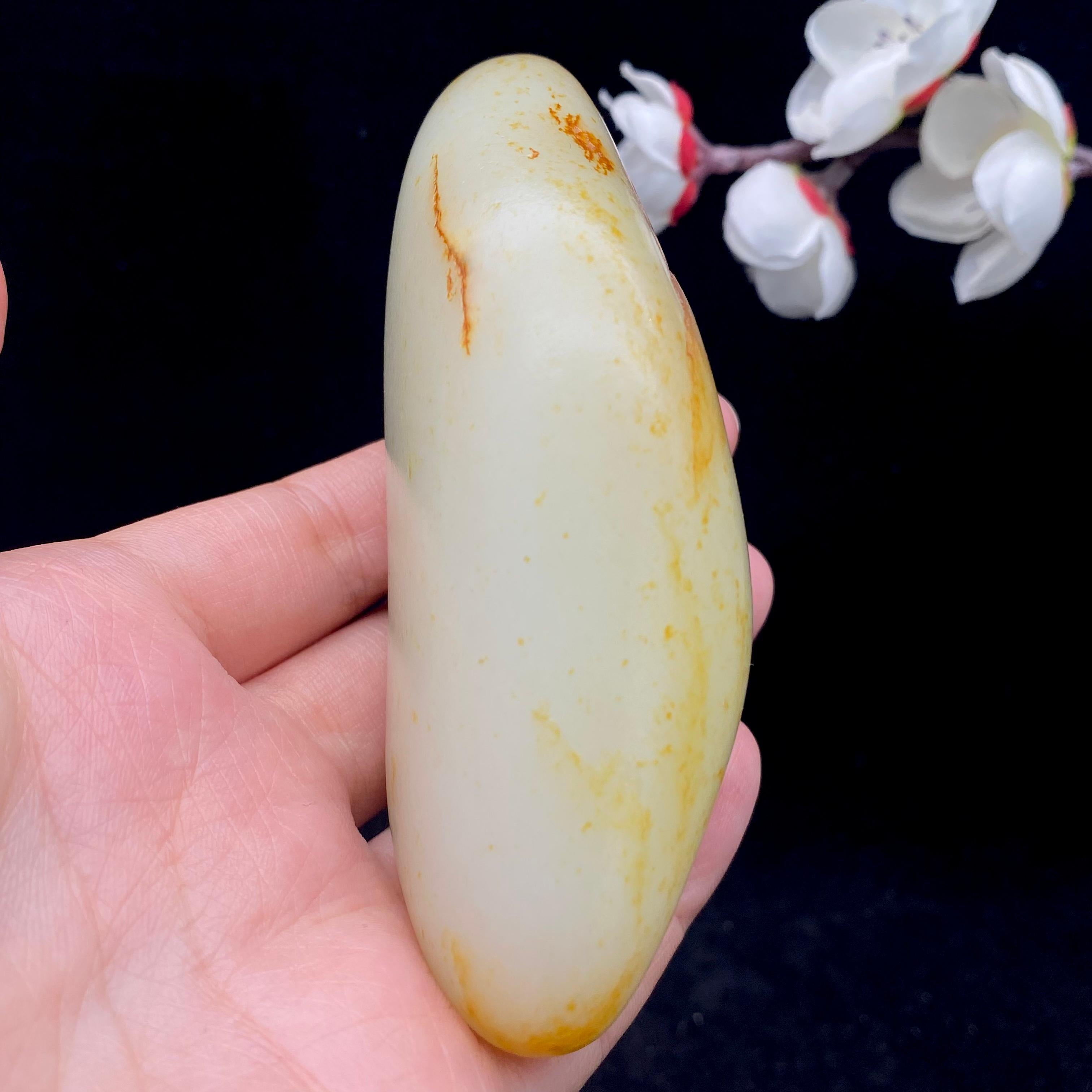 和田玉洒红皮籽料（298.3g）