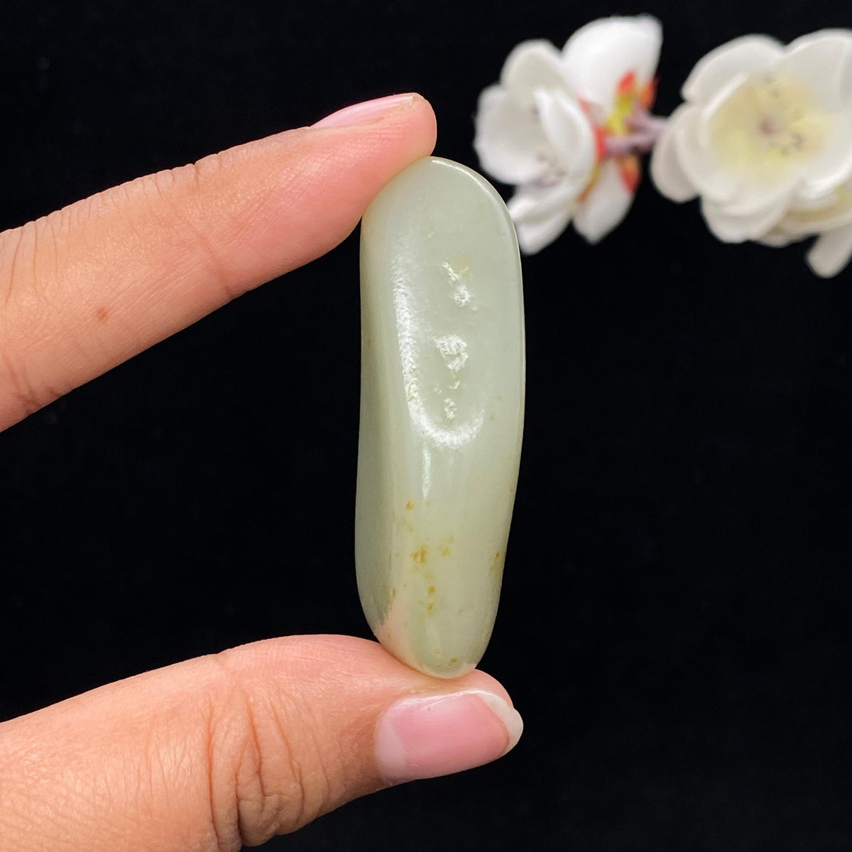 和田玉青白玉带洒金皮籽料（36.1g）