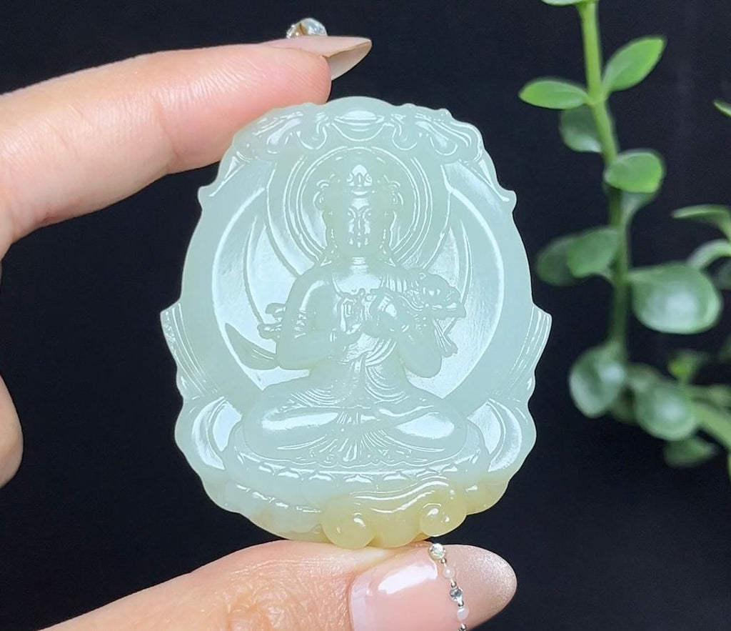 和田玉且末料大势至菩萨（47.2g）