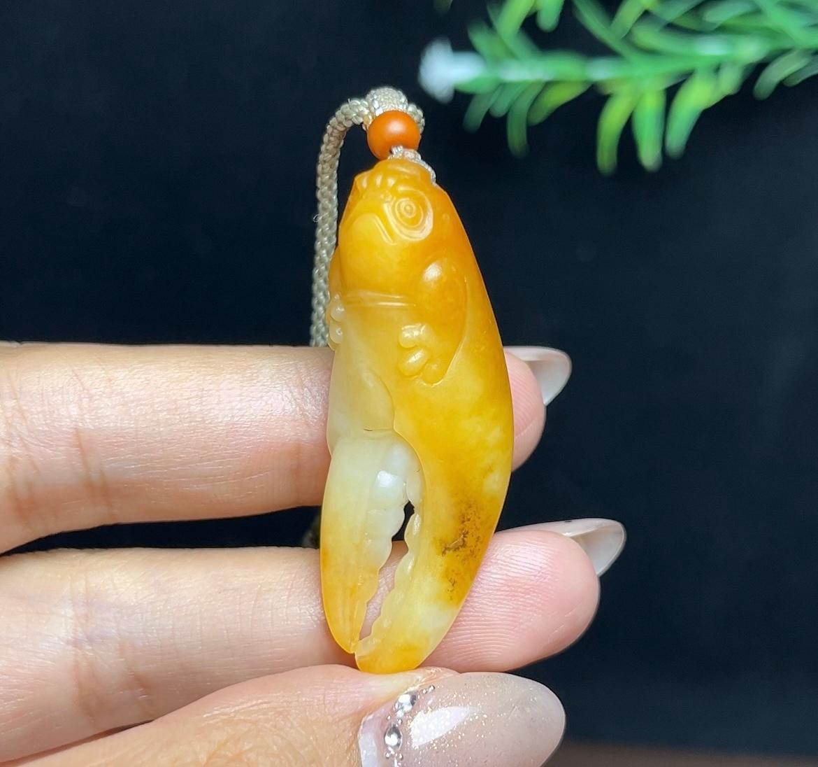 新疆和田玉红沁白肉籽料富甲天下（12.3g）