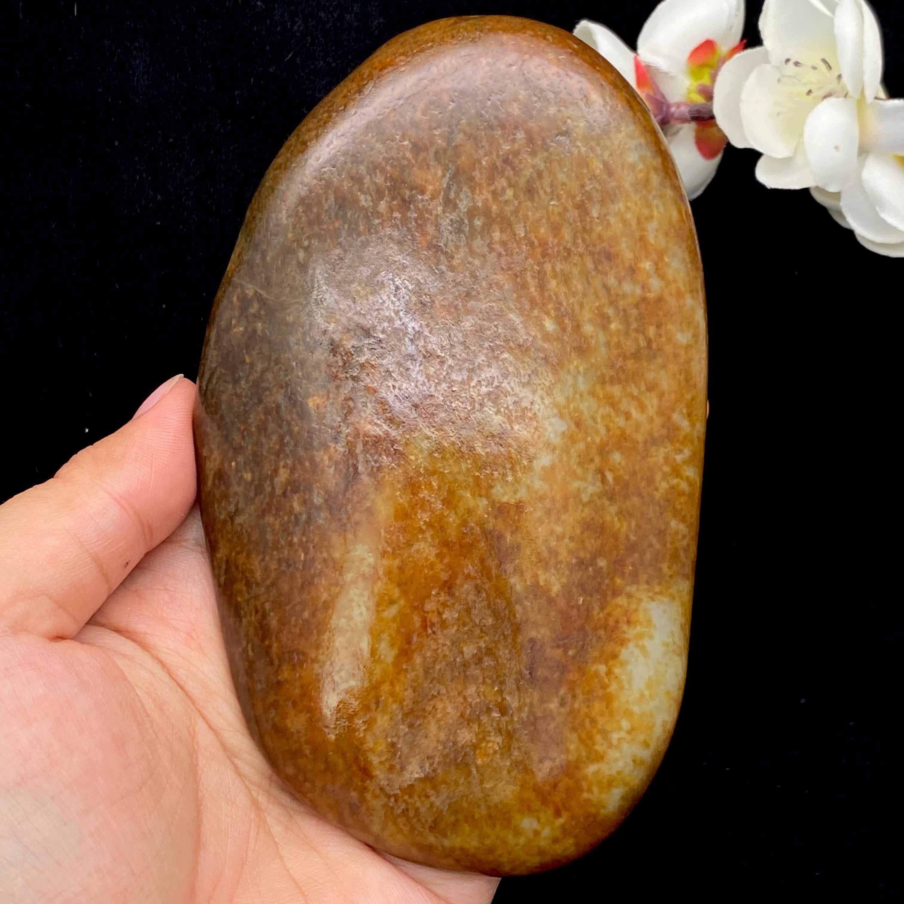 和田玉红沁皮籽料原石（544.9g）