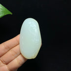 收藏级和田洒金皮白玉籽料观音挂件（43.5g）