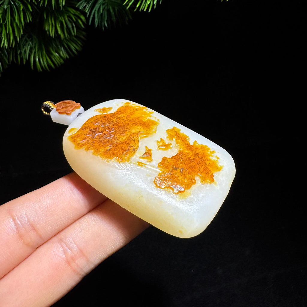 和田玉籽料红皮无事牌（80.0g）