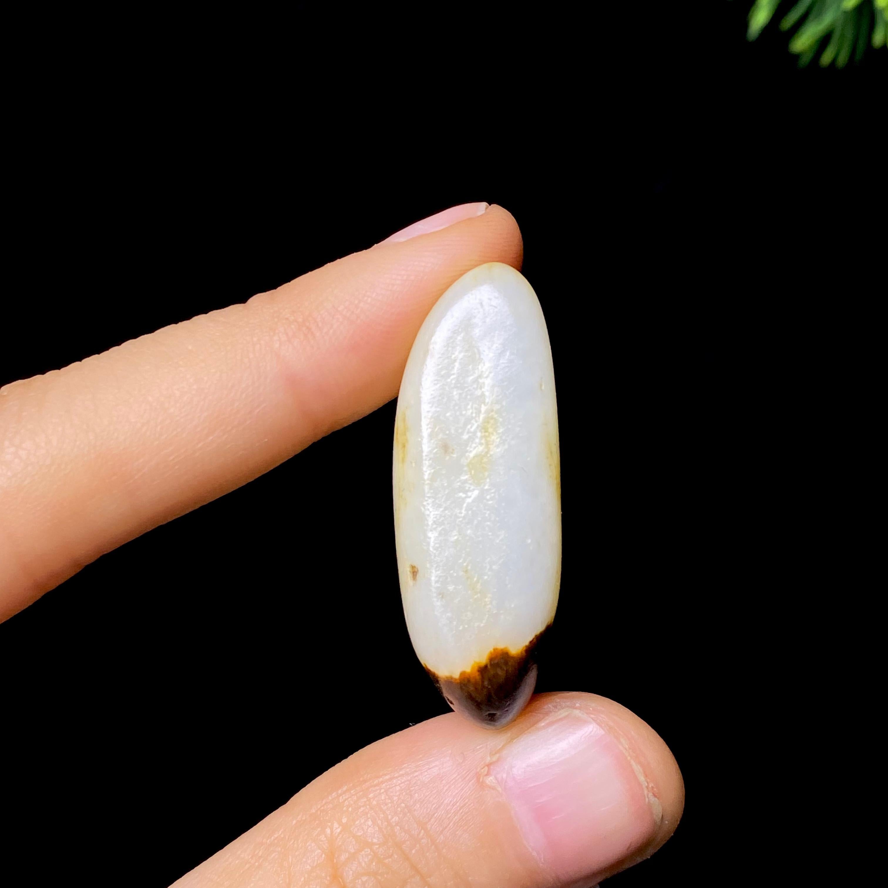 和田玉秋梨皮籽料（15.3g）