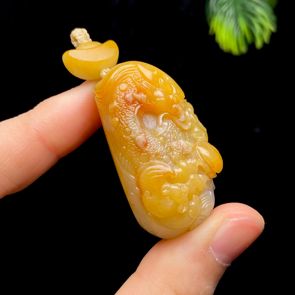 和田玉籽料龙行天下（43.4g）