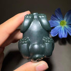 秒杀和田玉沙枣青貔貅手把件（185.2g）