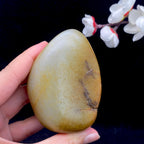 和田玉聚黄皮籽料手把件（230g）