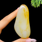 和田玉洒金皮籽料手把件（76.14g）