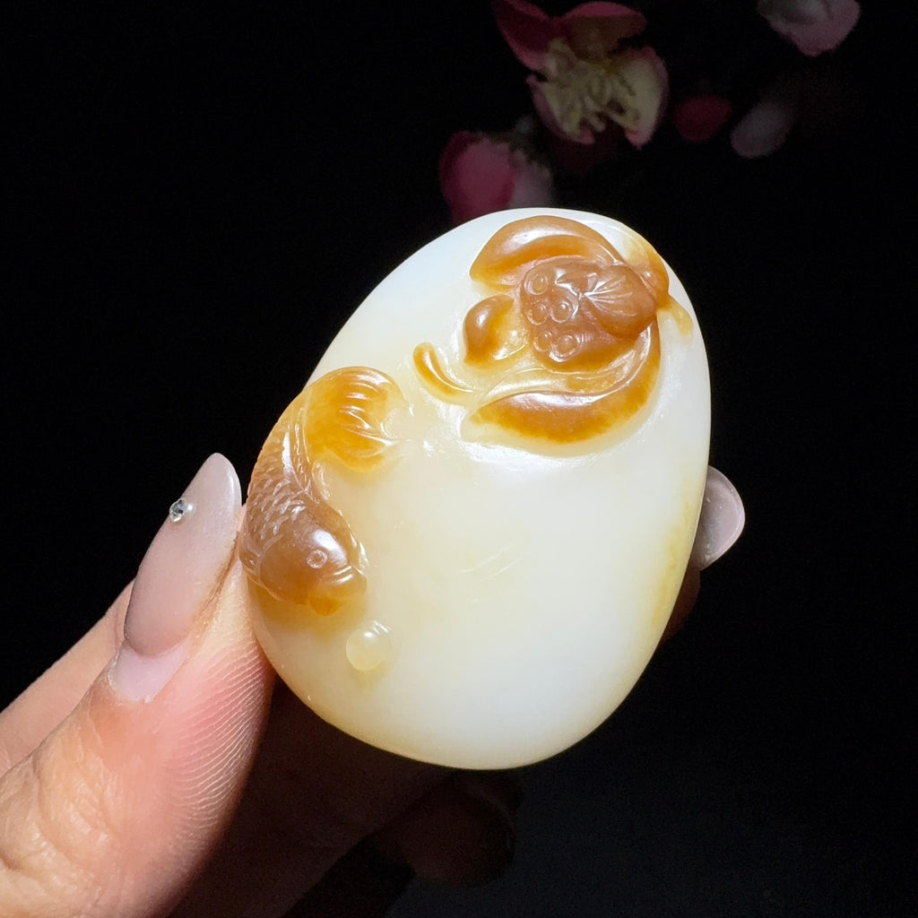 和田玉糖白挂件连年有余（38.7g）