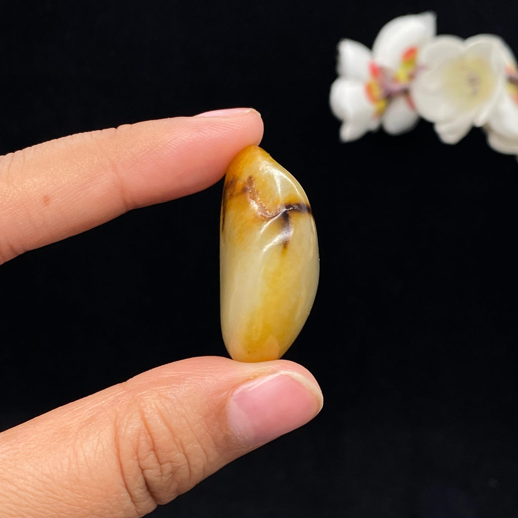 和田玉黄皮籽料（24.1g）