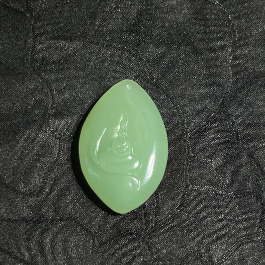 和田玉且末碧玉黑羊洞薄荷绿悟道坠（3.73g）