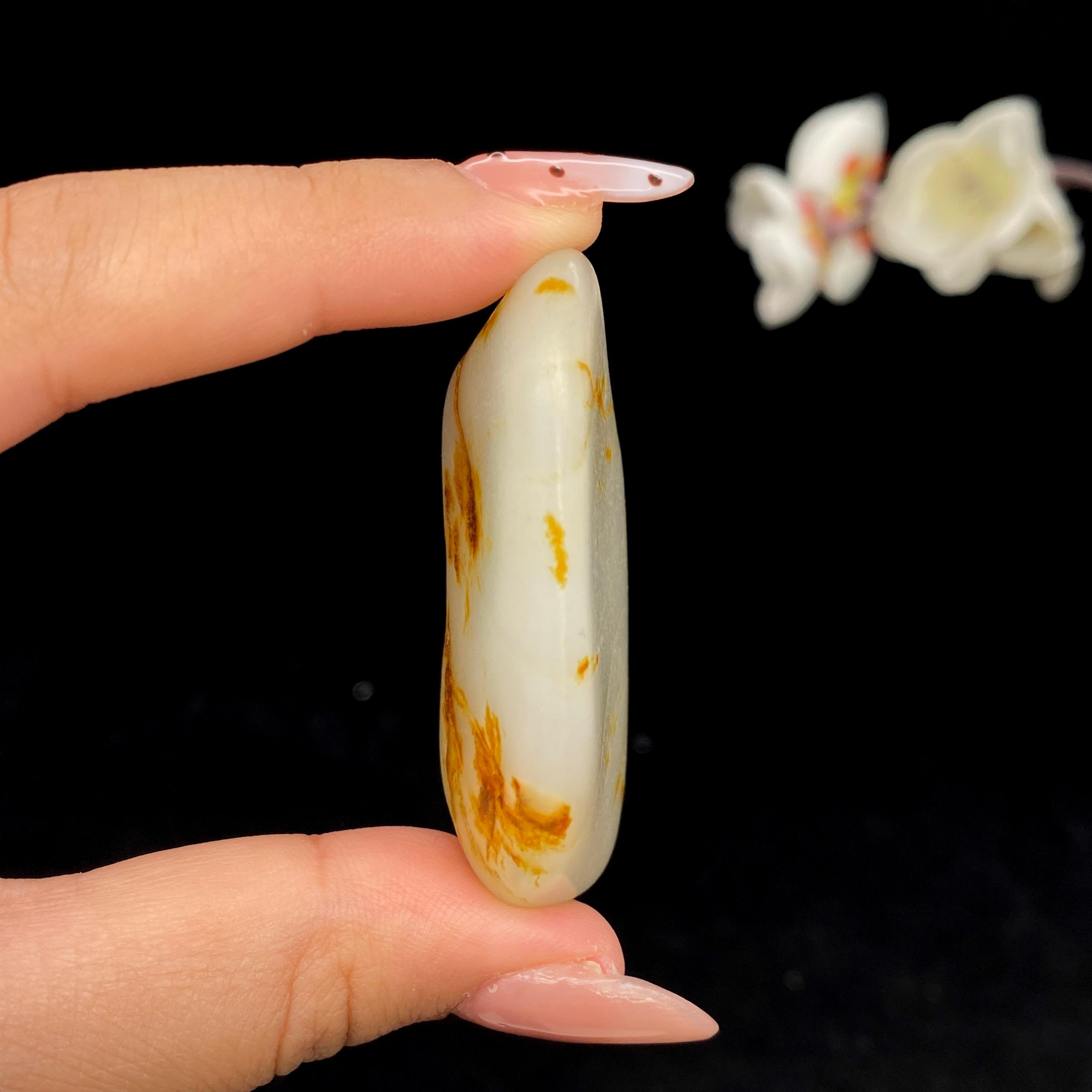 和田玉-黄皮籽料手把件（37.4g）
