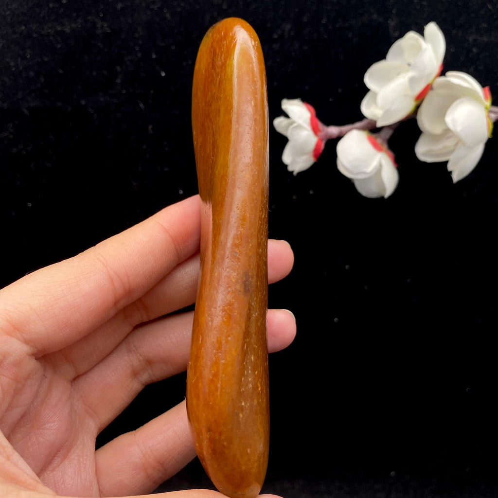 和田玉黄沁皮籽料（136.9g）