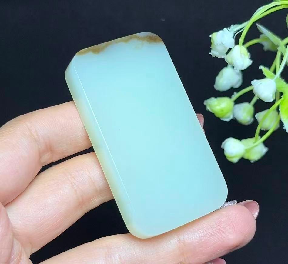 和田玉糖白平安无事牌（55.0g）